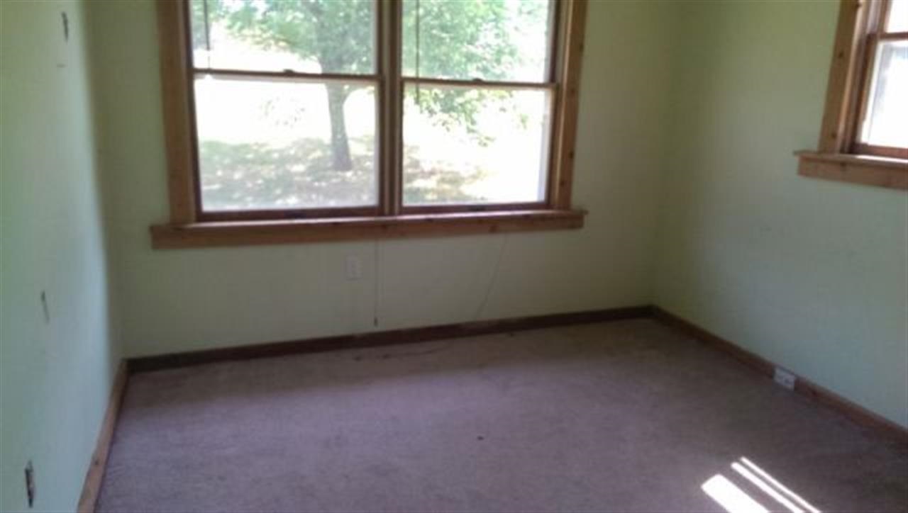 9450 South Rockport Road Springville, IN 47462 - Photo 4 of 7