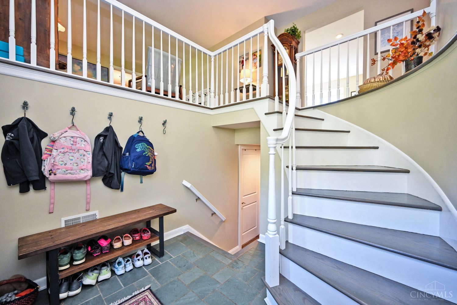 5903 Ropes Drive Cincinnati, OH 45244 - Photo 6 of 63 Gallery Image 6