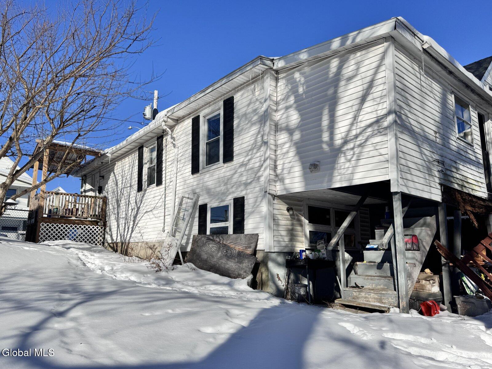 85 Egbert Street Cohoes, NY 12047 - Photo 5 of 30 5