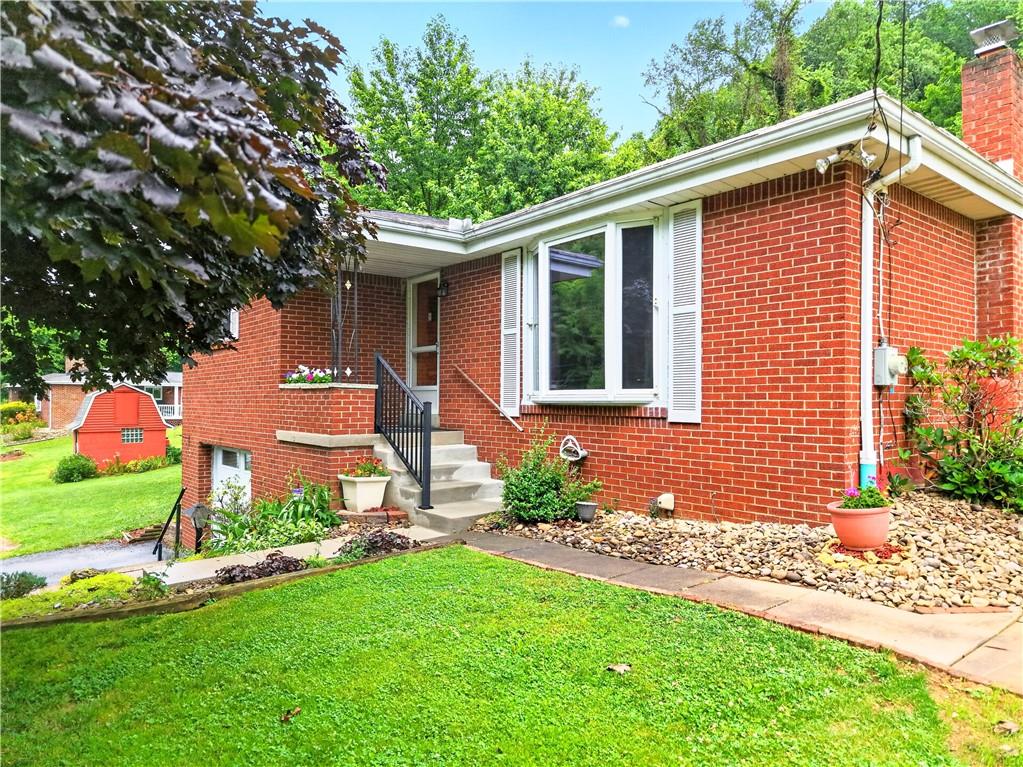27 Barnhart Road Greensburg, PA 15601 - Photo 2 of 47
