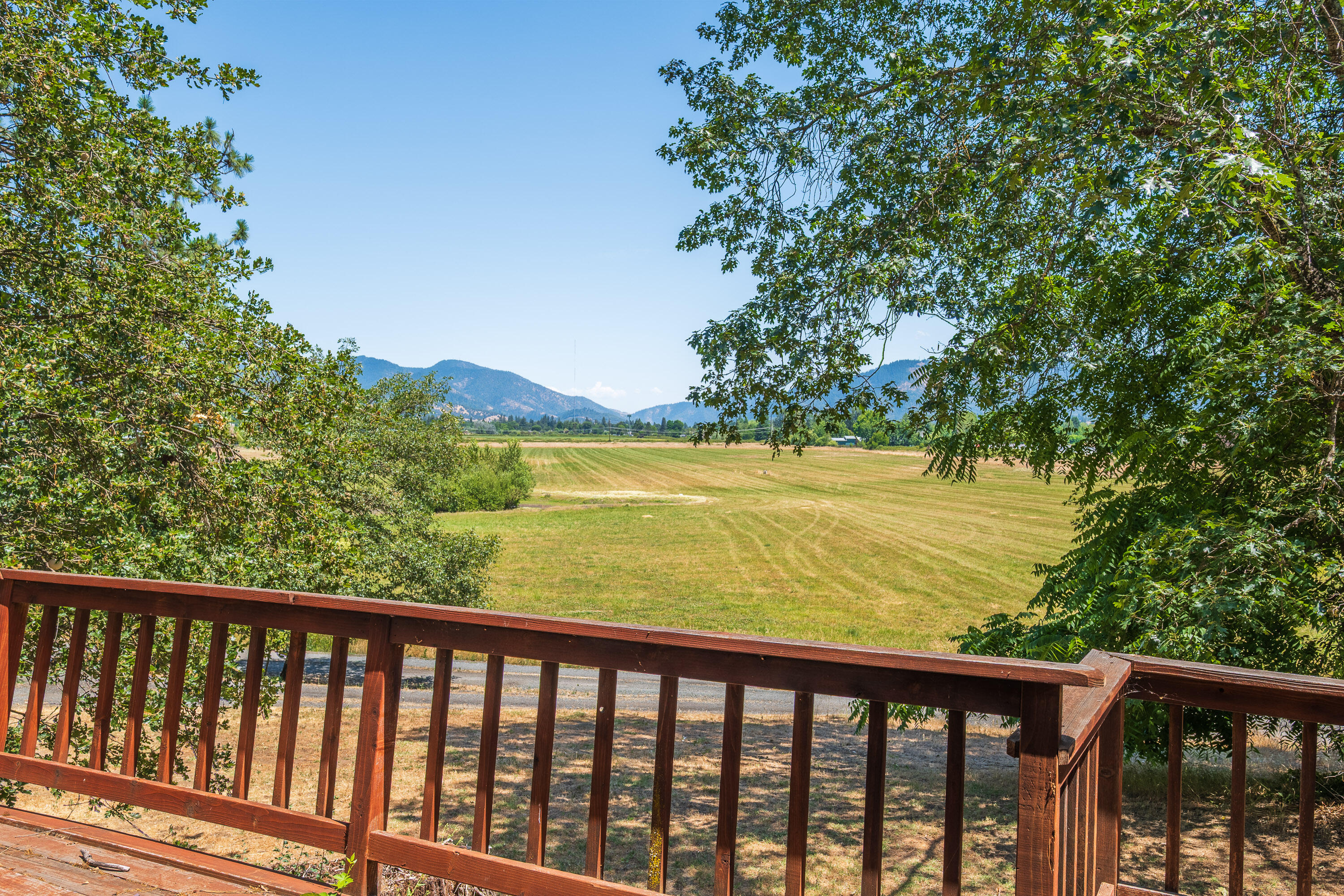 3290 Lower River Road Grants Pass, OR 97526 - Photo 19 of 38 LRR (18)