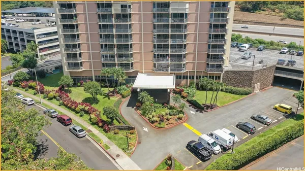 $360,000 | 98-450 Koauka Loop, Unit 401, Aiea, HI 96701