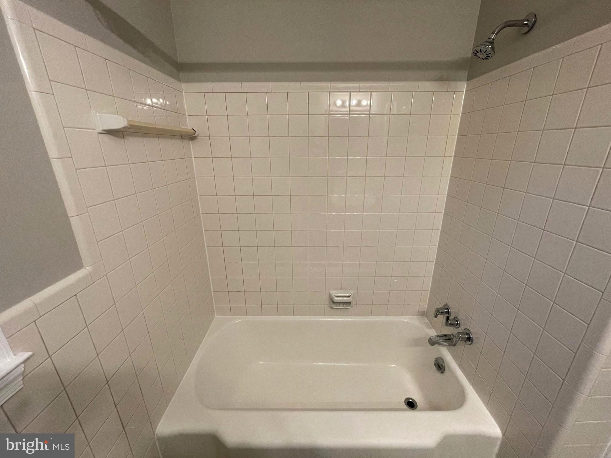 1826 Fairbank Road Baltimore, MD 21209 - Photo 14 of 30