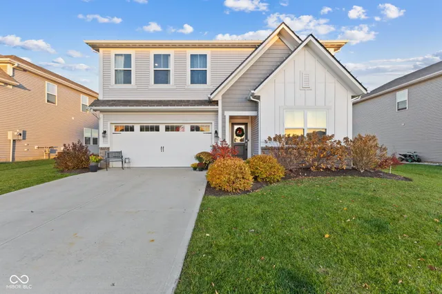 $424,900 | 1235 Lancaster Drive, Avon, IN 46123