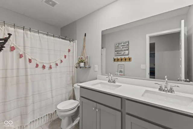 $424,900 | 1235 Lancaster Drive, Avon, IN 46123