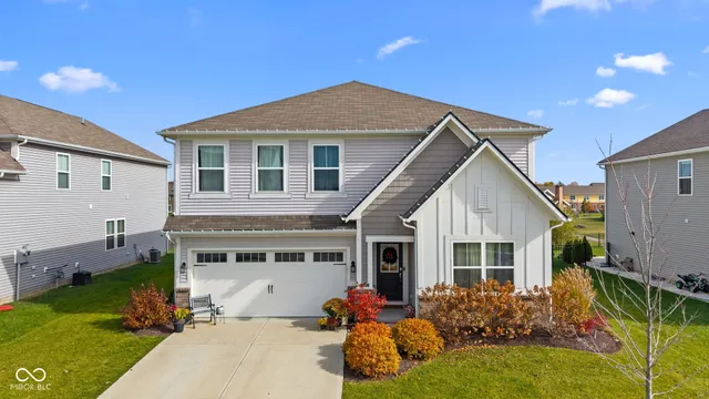 $424,900 | 1235 Lancaster Drive, Avon, IN 46123