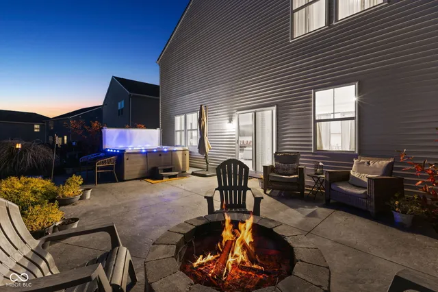 $424,900 | 1235 Lancaster Drive, Avon, IN 46123