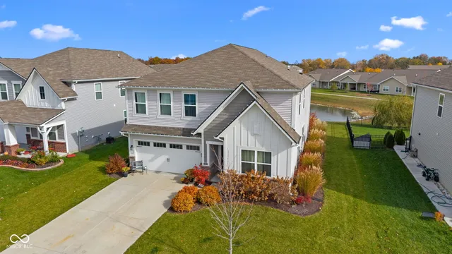 $424,900 | 1235 Lancaster Drive, Avon, IN 46123