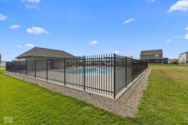 $424,900 | 1235 Lancaster Drive, Avon, IN 46123