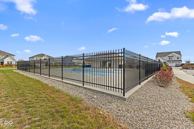 $424,900 | 1235 Lancaster Drive, Avon, IN 46123