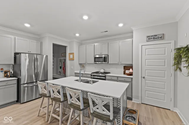 $424,900 | 1235 Lancaster Drive, Avon, IN 46123