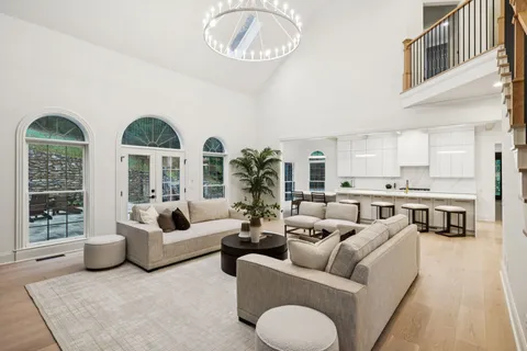 a bathroom with a bath tub