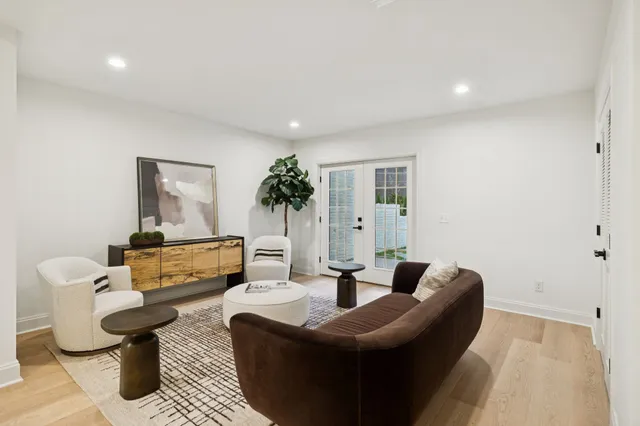 $3,499,900 | 945 Travelers Court, Nashville, TN 37220