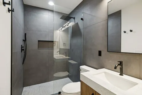 $3,499,900 | 945 Travelers Court, Nashville, TN 37220