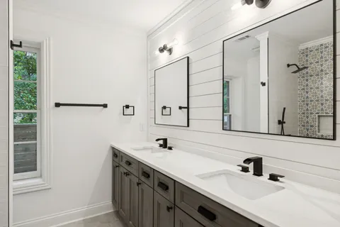 $3,499,900 | 945 Travelers Court, Nashville, TN 37220