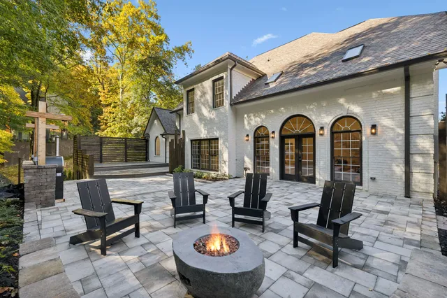 $3,499,900 | 945 Travelers Court, Nashville, TN 37220