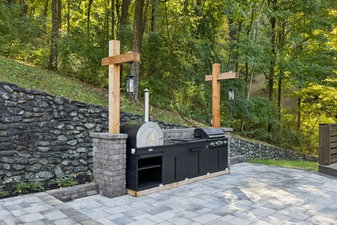 $3,499,900 | 945 Travelers Court, Nashville, TN 37220