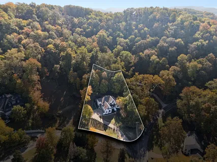 $3,499,900 | 945 Travelers Court, Nashville, TN 37220