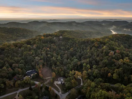 $3,499,900 | 945 Travelers Court, Nashville, TN 37220