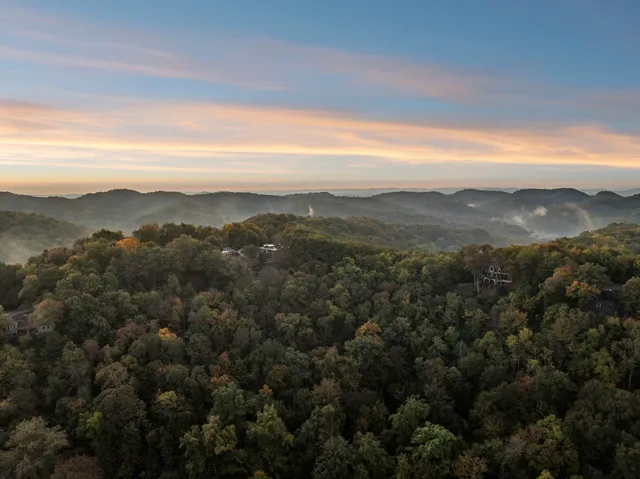 $3,499,900 | 945 Travelers Court, Nashville, TN 37220