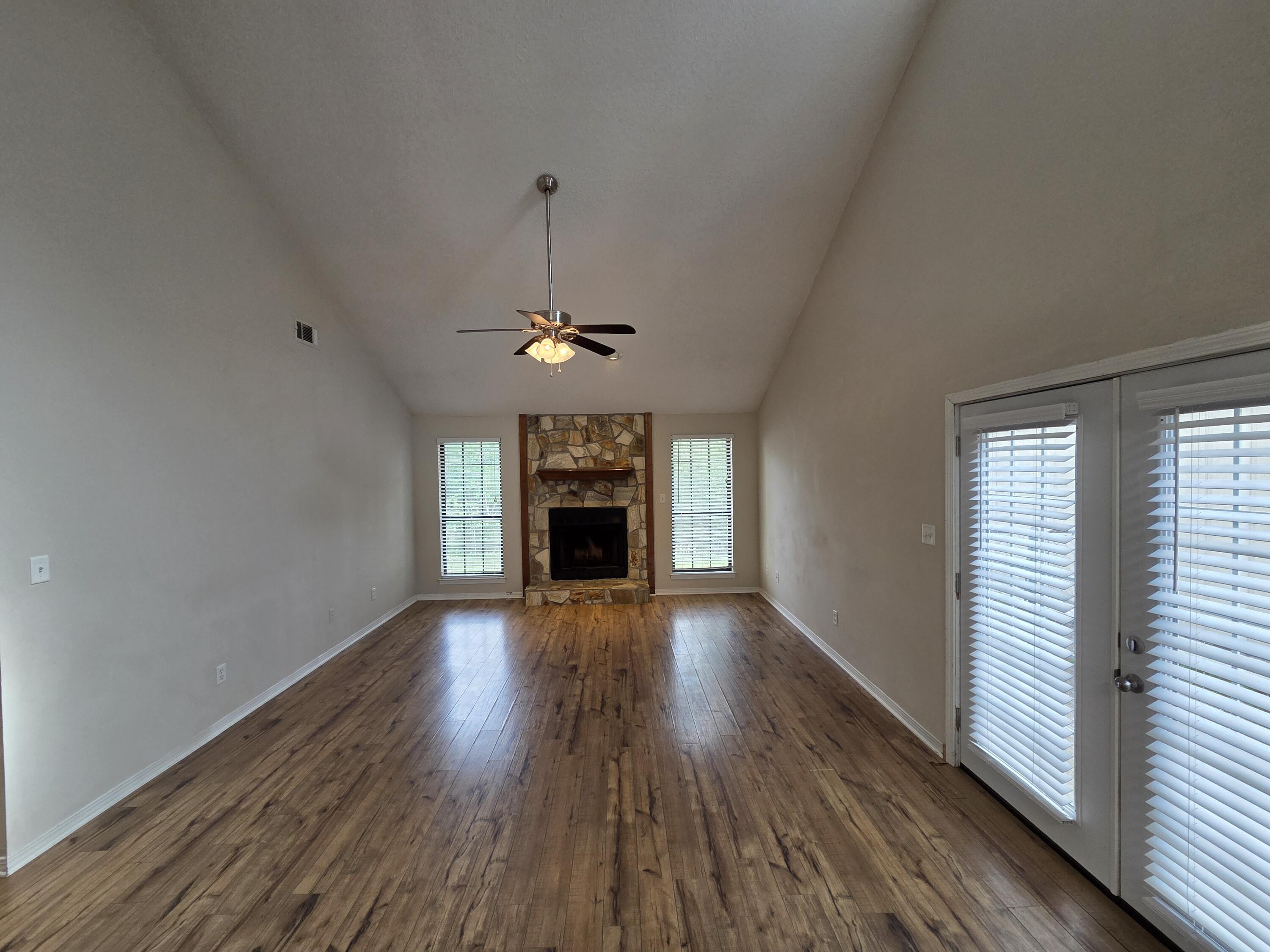 2113 Wilderness Path Fort Walton Beach, FL 32547 - Photo 3 of 19