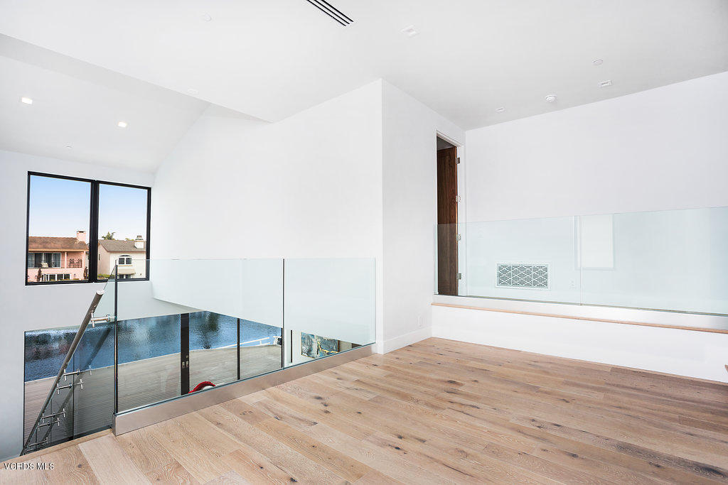 2250 Greencastle Lane Oxnard, CA 93035 - Photo 26 of 51 IMG_1993