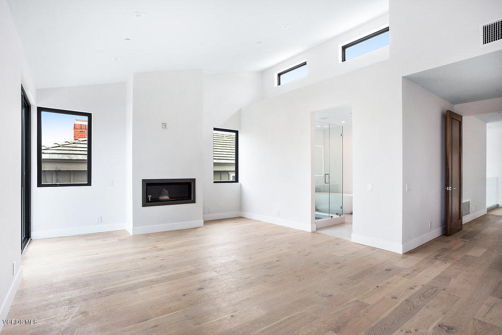 2250 Greencastle Lane Oxnard, CA 93035 - Photo 27 of 51 IMG_2001