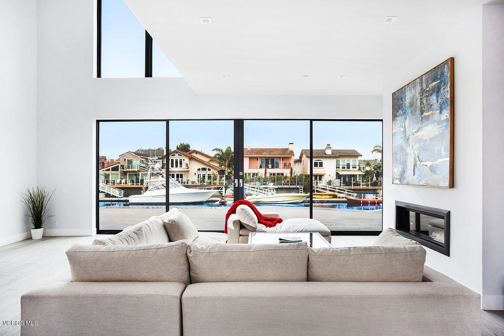 2250 Greencastle Lane Oxnard, CA 93035 - Photo 7 of 51 IMG_1942