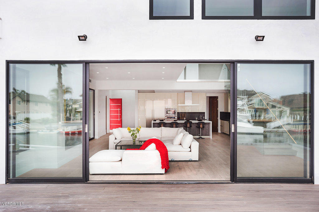 2250 Greencastle Lane Oxnard, CA 93035 - Photo 8 of 51 IMG_2058