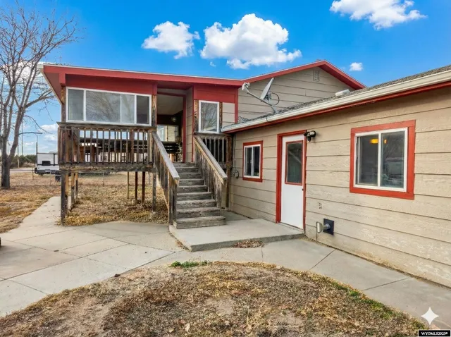 $224,000 | 3674 Campbell Drive, Torrington, WY 82240