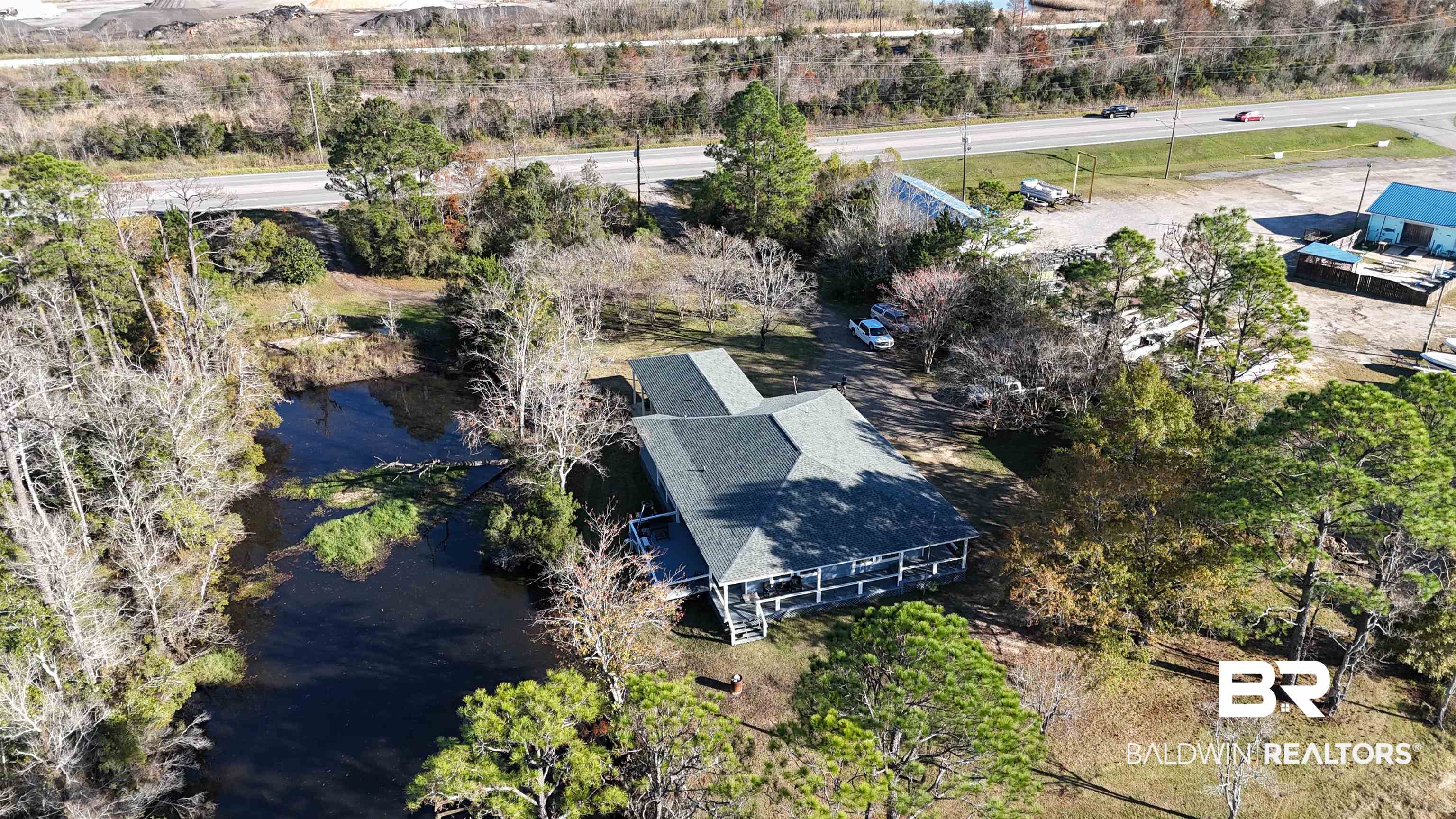 631 North Craft Highway Mobile, AL 36611 - Photo 3 of 49