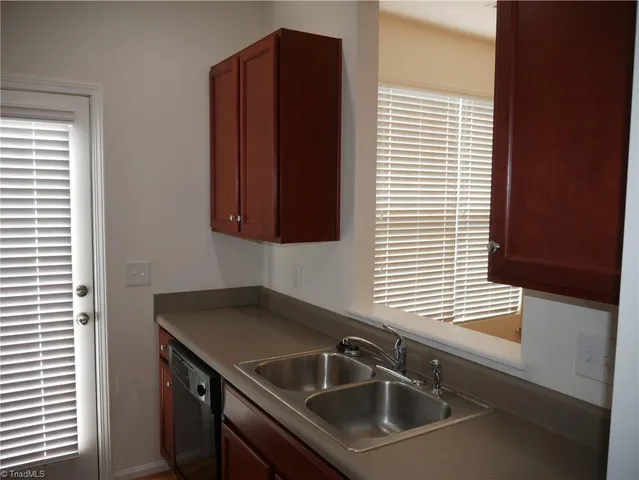 $1,550 | 2446 Hartfield Circle, Winston-Salem, NC 27103