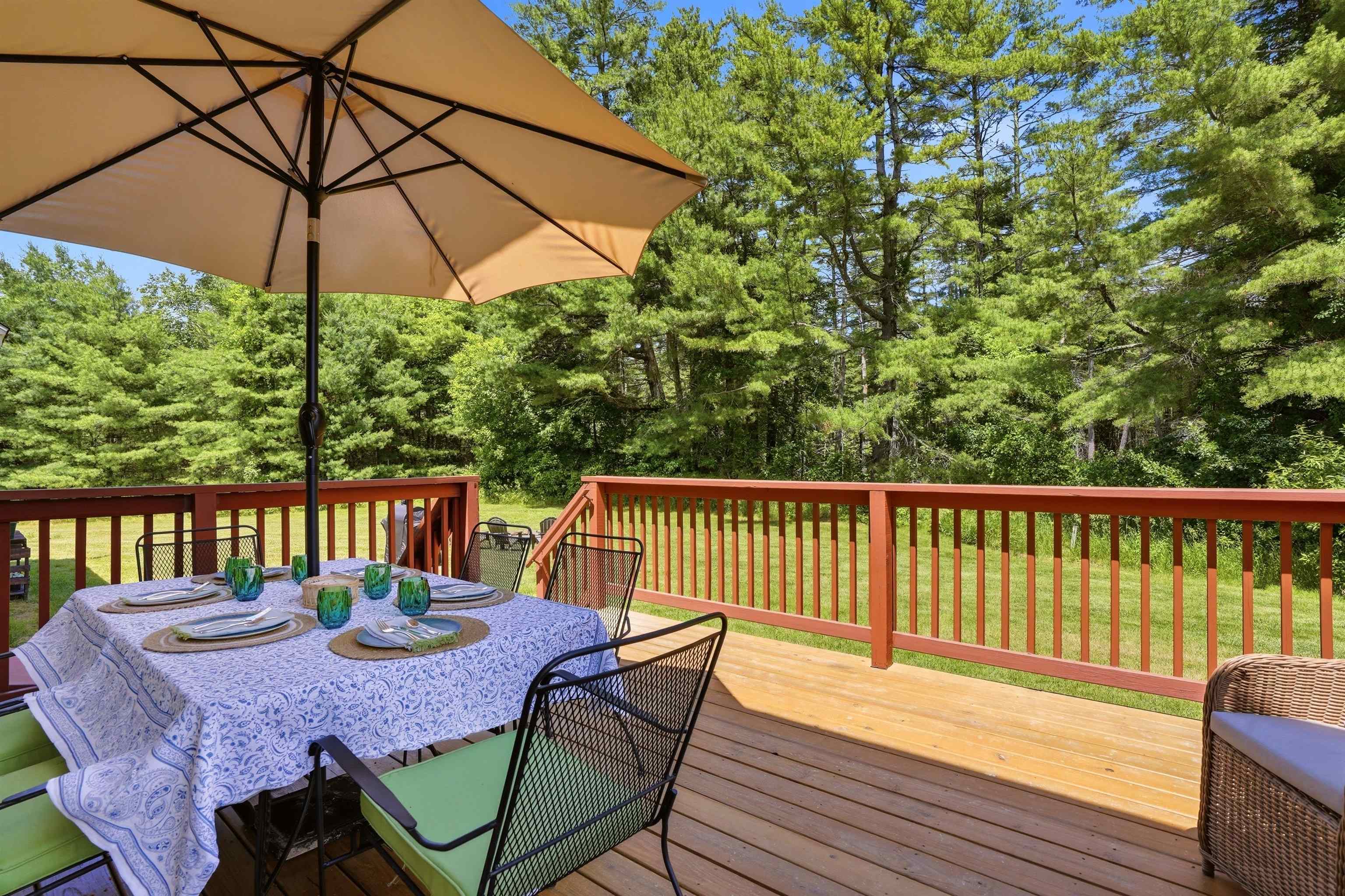 14 Faucher Road Londonderry, NH 03053 - Photo 6 of 47