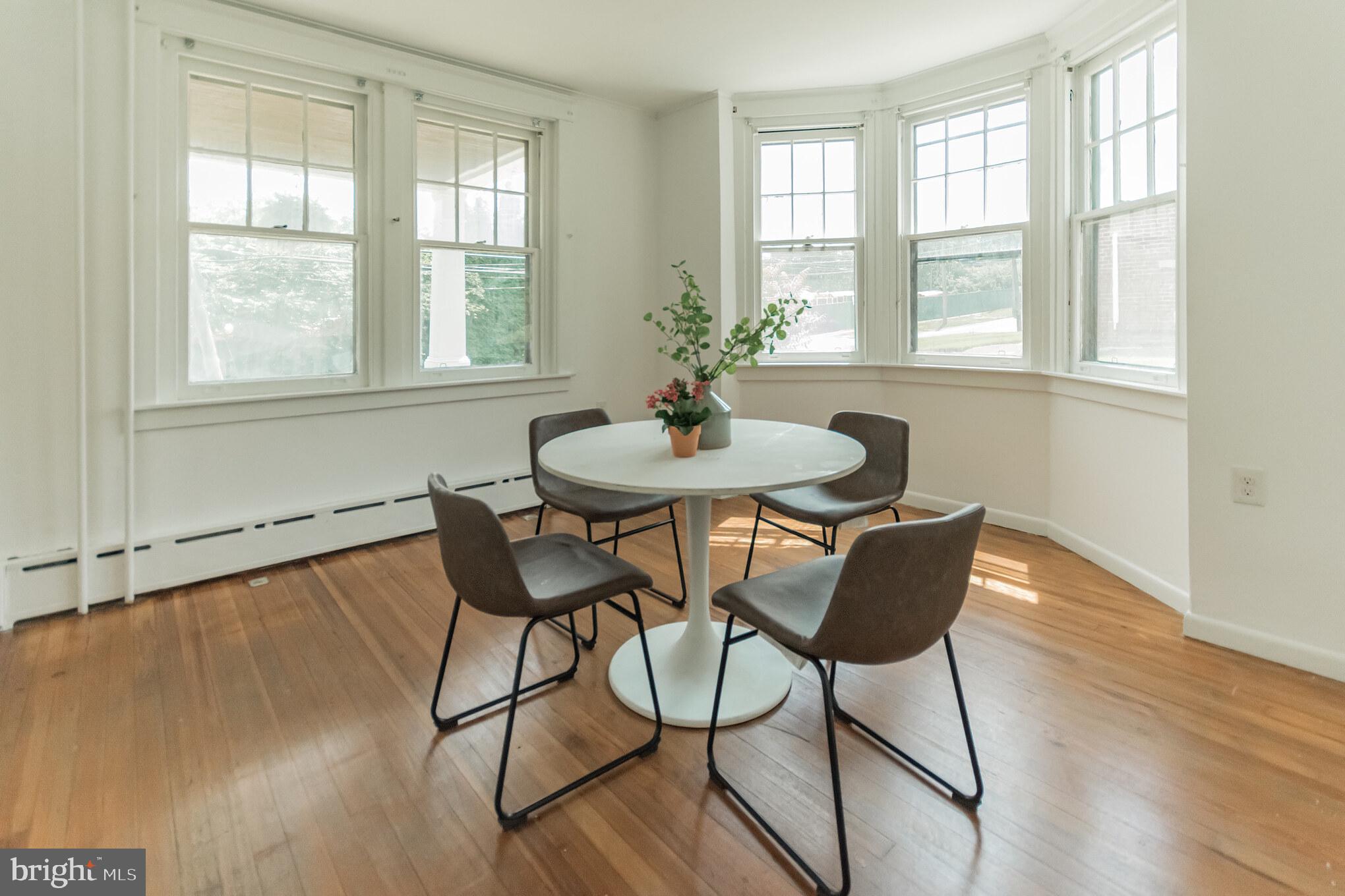 1148 Matsonford Road Conshohocken, PA 19428 - Photo 6 of 25 Dining room with bay window