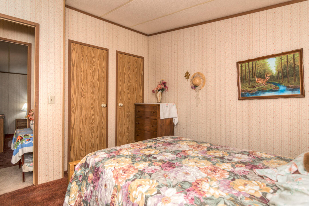 14806 Southwest Maverick Road Terrebonne, OR 97760 - Photo 14 of 35 Maverick Rd SW 14806 Web (29 of 35)