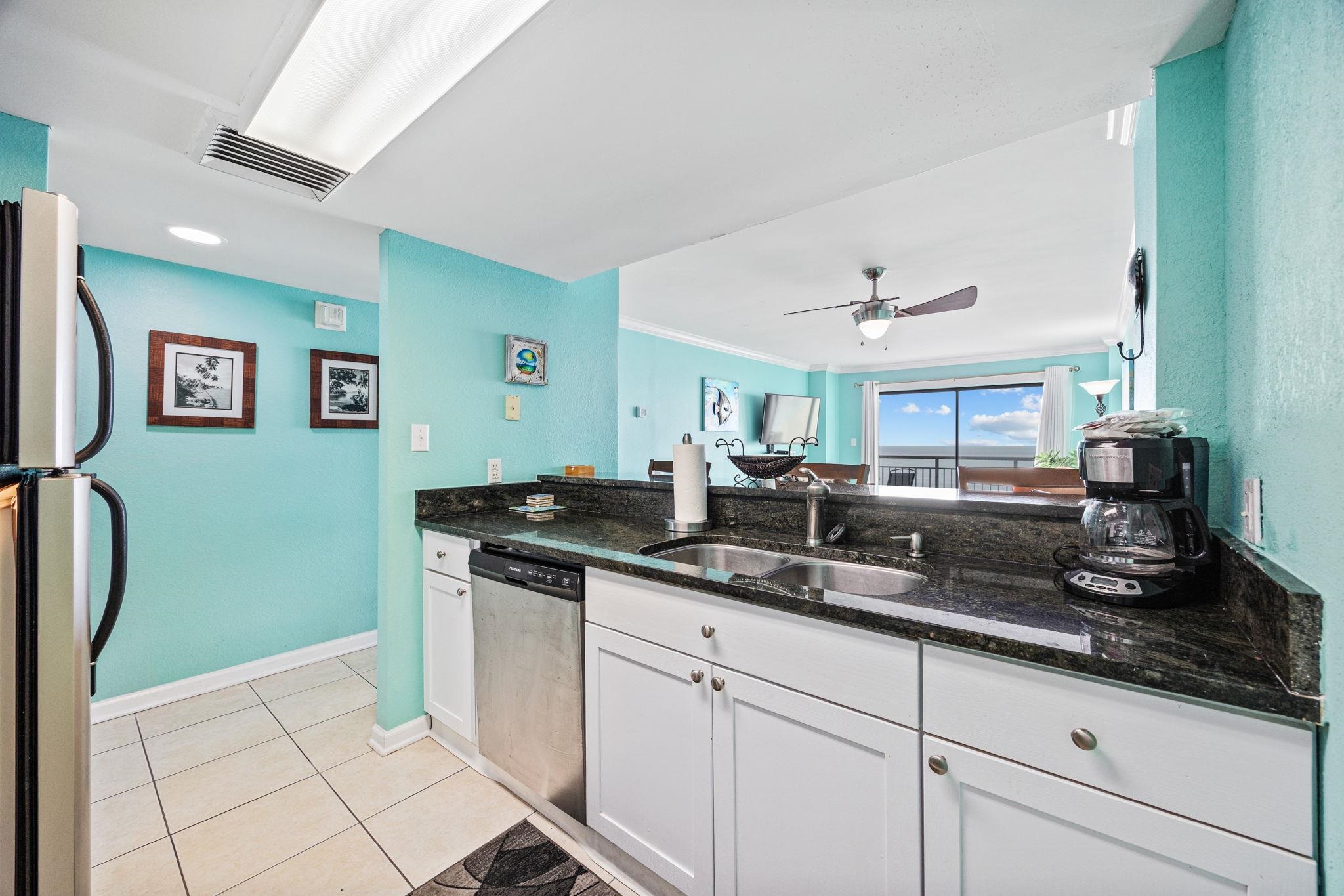 2001 Ocean Boulevard, Unit 605 Myrtle Beach, SC 29577 - Photo 12 of 57