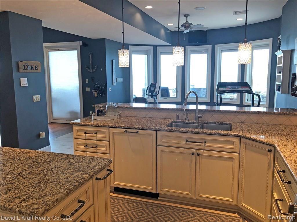 9204 Crescent Beach Road Pigeon, MI 48755 - Photo 47 of 66 9204CrescentBeachKitchenLLView.jpg