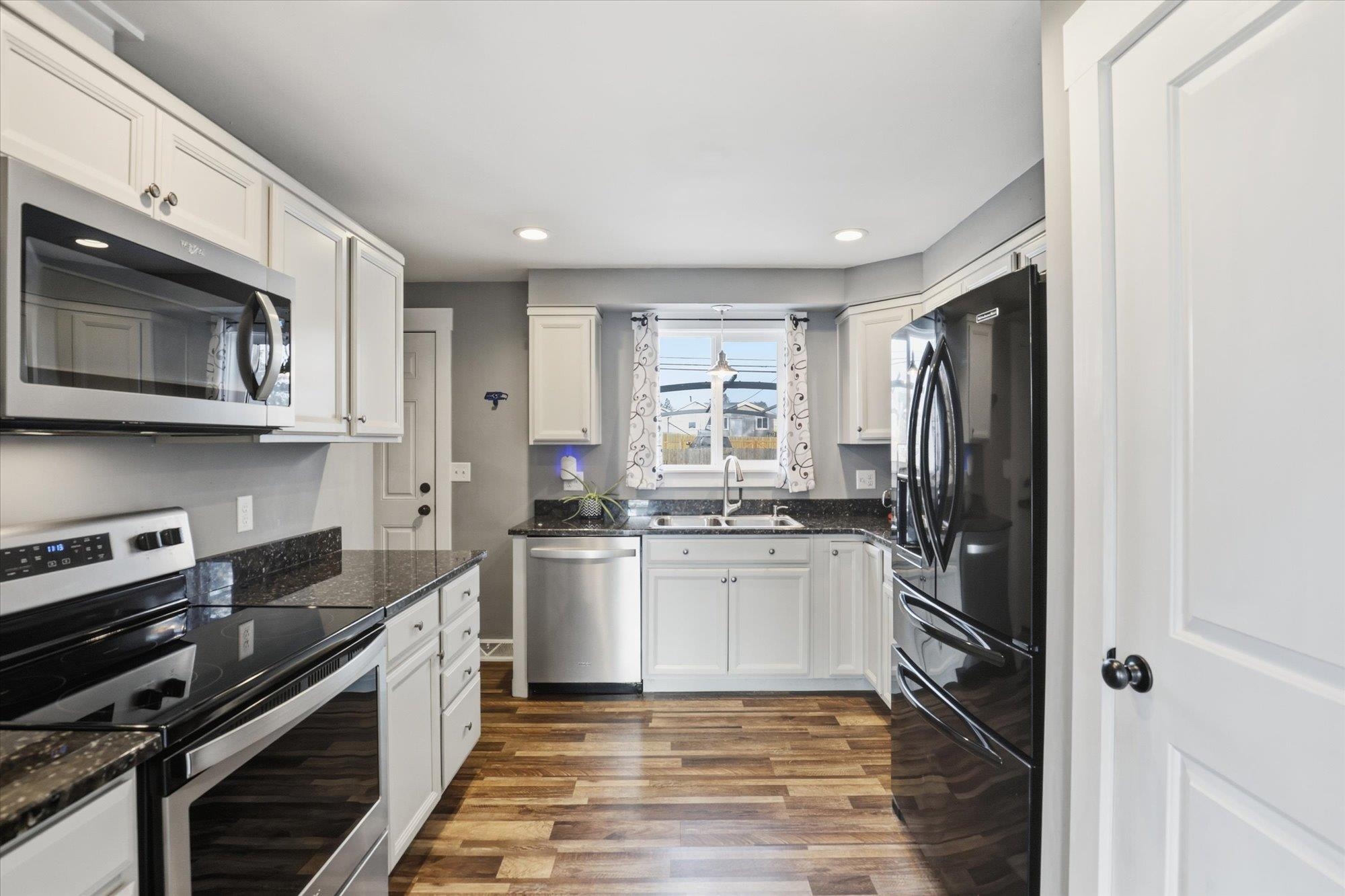 2003 East Decatur Avenue Spokane, WA 99208 - Photo 7 of 32