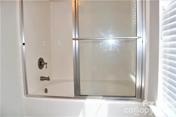 $2,000 | 15224 Coventry Ct Lane, Charlotte, NC 28277