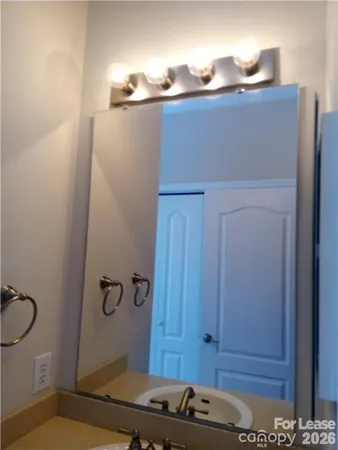 $2,000 | 15224 Coventry Ct Lane, Charlotte, NC 28277