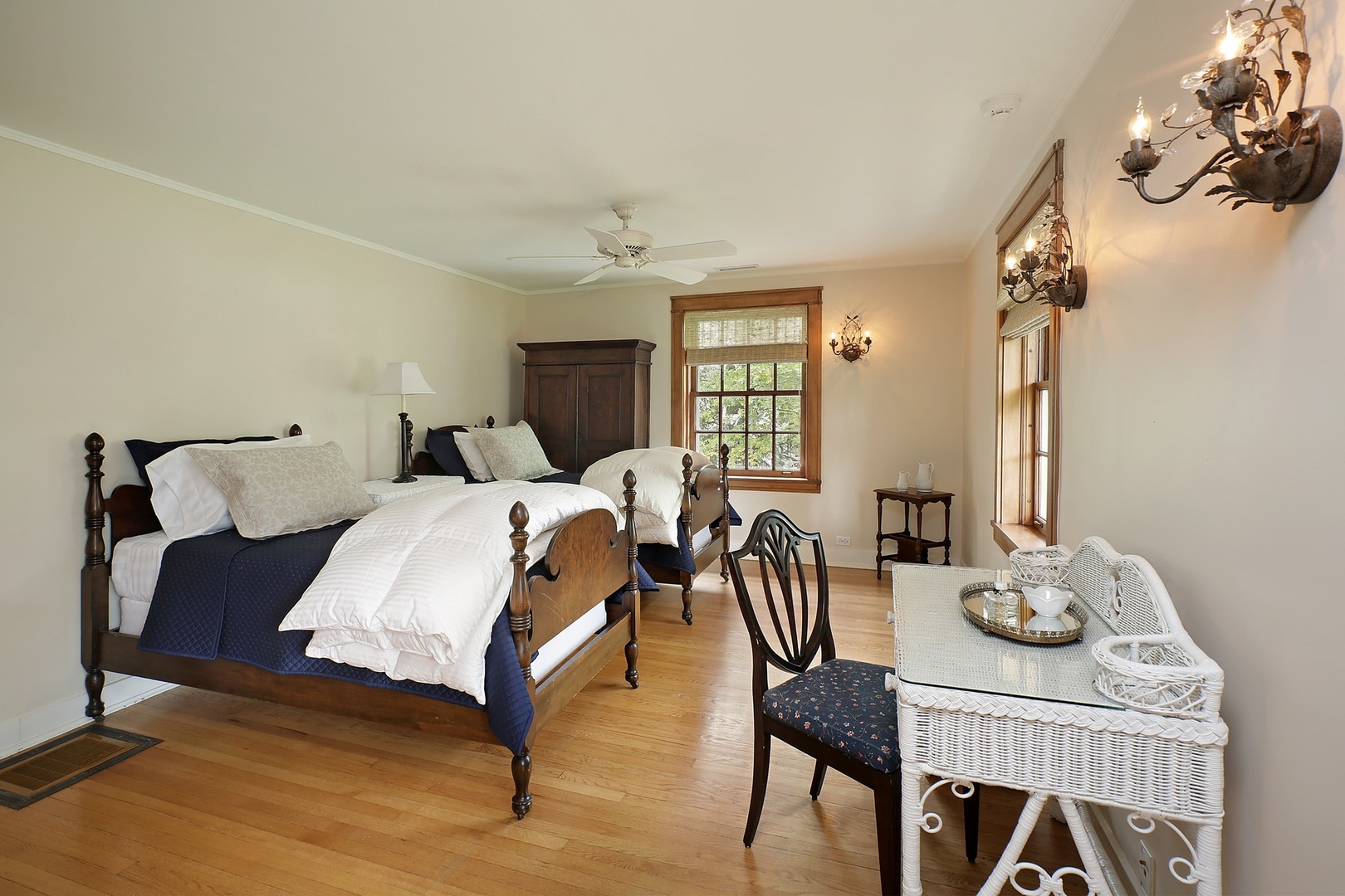15 Old Green Bay Road Winnetka, IL 60093 - Photo 23 of 60 a bed room with furniture and wooden floor