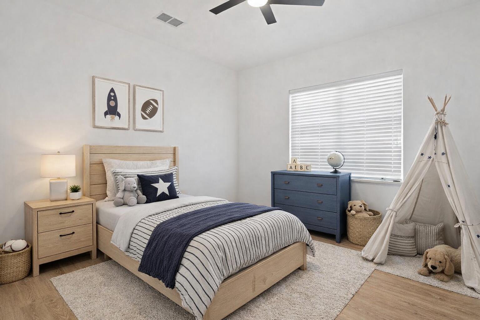 5516 120th Street Lubbock, TX 79424 - Photo 22 of 34 a bedroom with a bed and a window