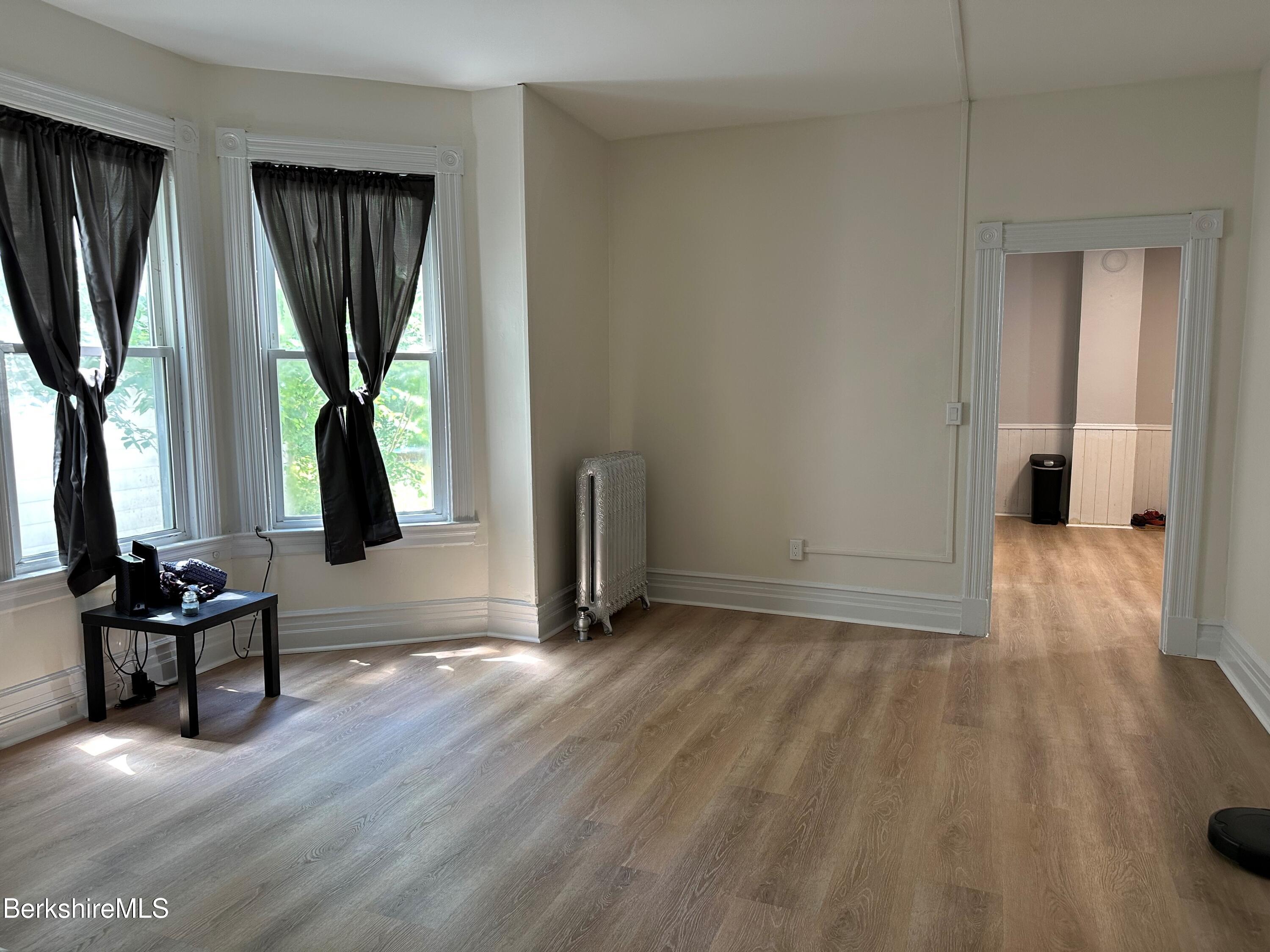 9-11 Myrtle Street Pittsfield, MA 01201 - Photo 13 of 26 livingroom3