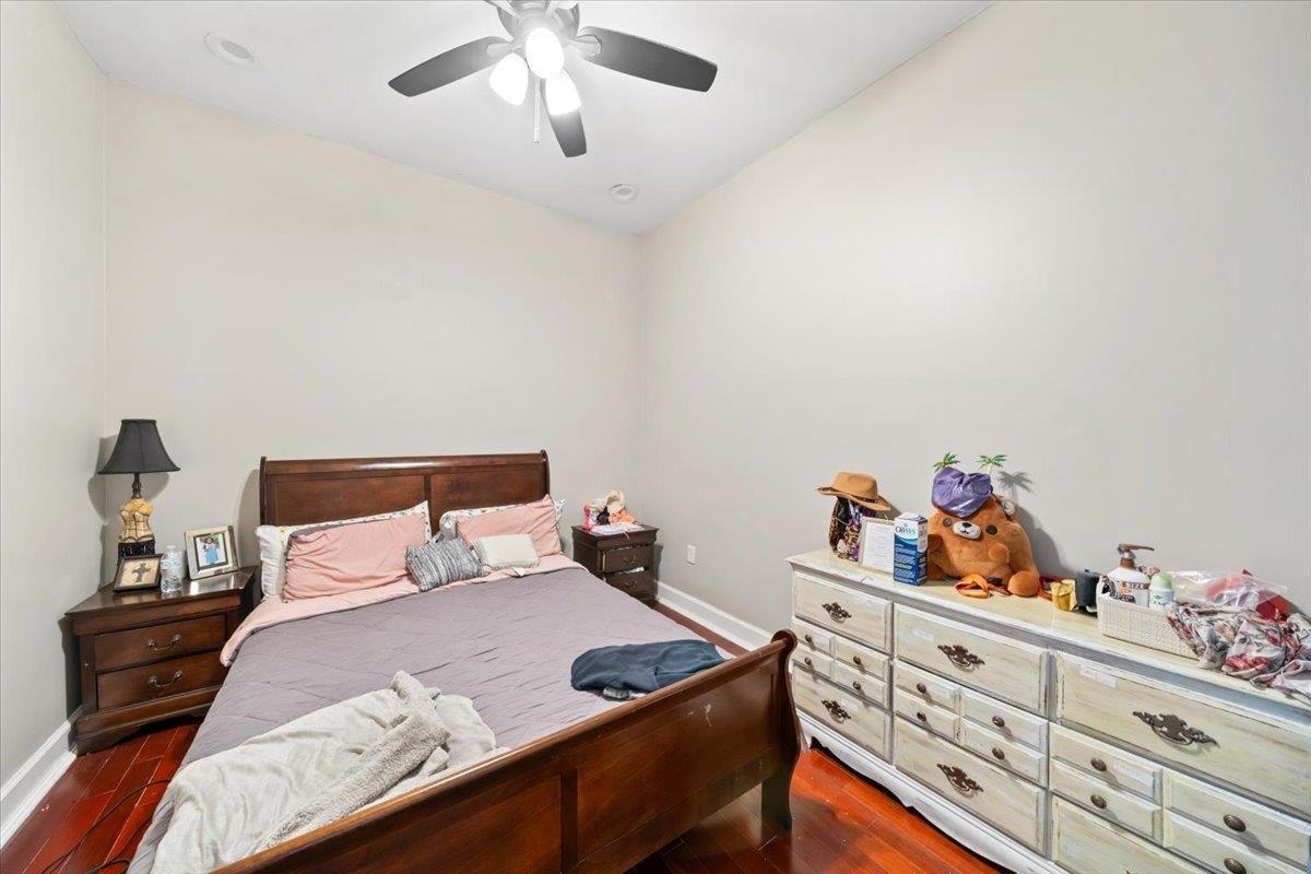 196 North McNeil Street Memphis, TN 38112 - Photo 25 of 31 a bedroom with a bed and cabinets