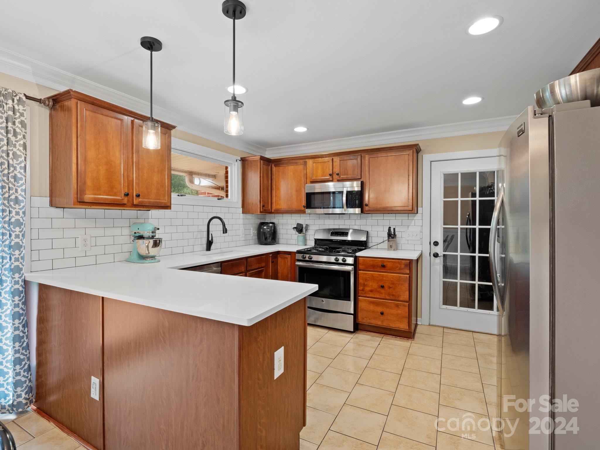 189 Rutledge Avenue Southwest Concord, NC 28025 - Photo 12 of 27 Gallery Image 12