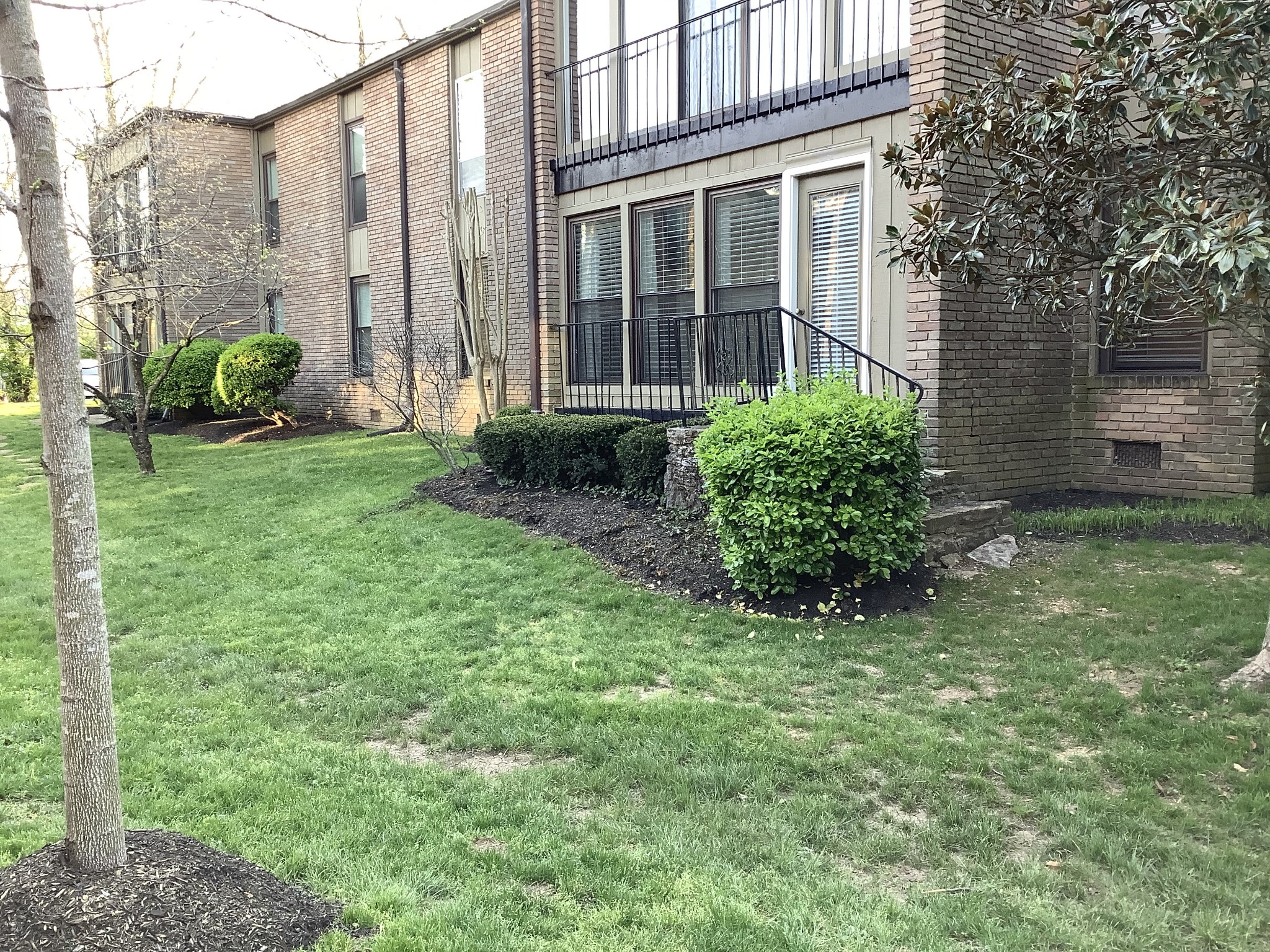 116 Harding Place, Unit C3 Nashville, TN 37205 - Photo 2 of 25