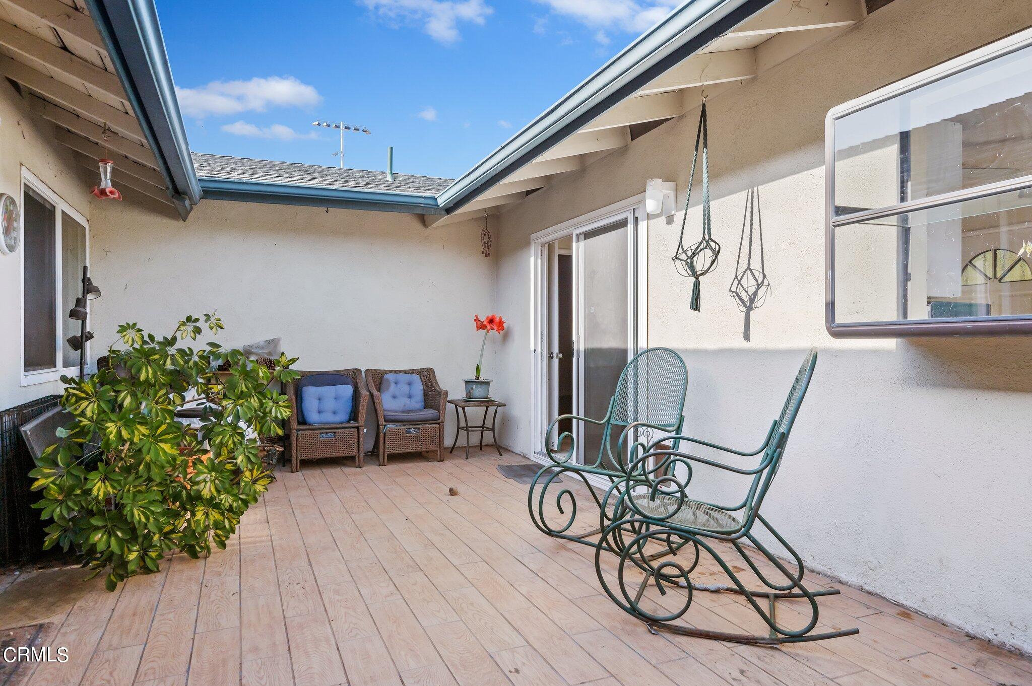 4810 Del Oro Place Oxnard, CA 93033 - Photo 16 of 21 a outdoor space with furniture