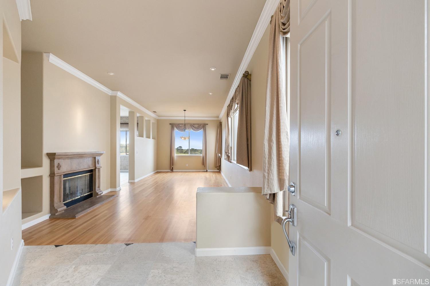 211 Sunset Court Pacifica, CA 94044 - Photo 6 of 84