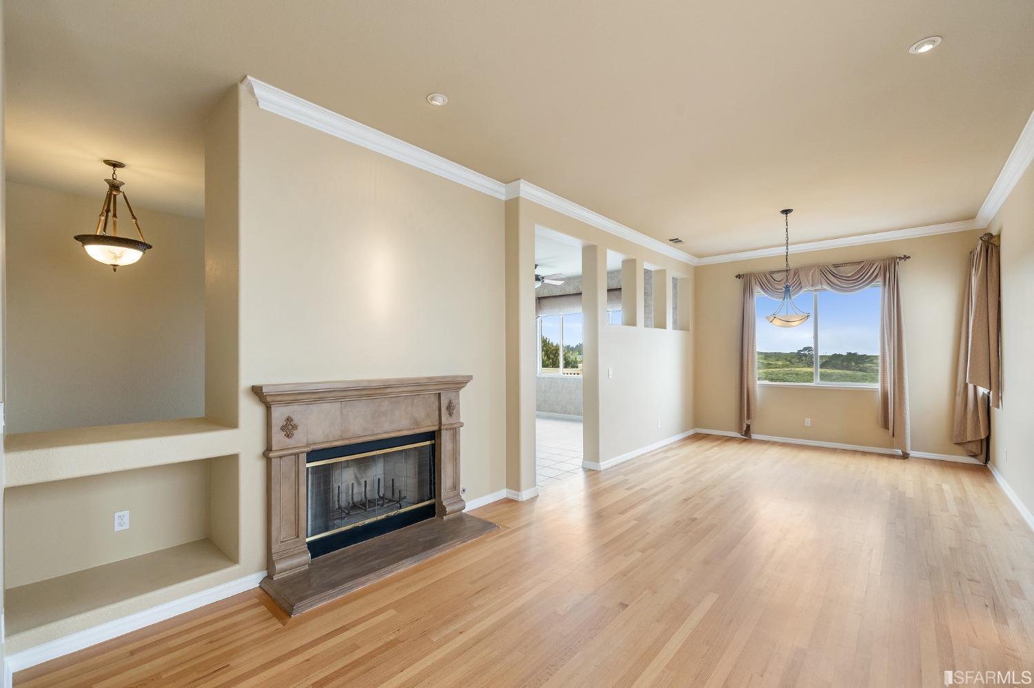 211 Sunset Court Pacifica, CA 94044 - Photo 8 of 84