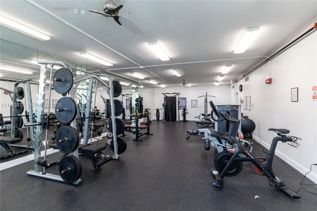 $499,000 | 2655 Collins Avenue, Unit 603, Miami Beach, FL 33140